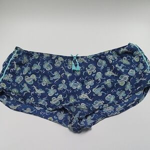Blue Paisley Women's Shorts